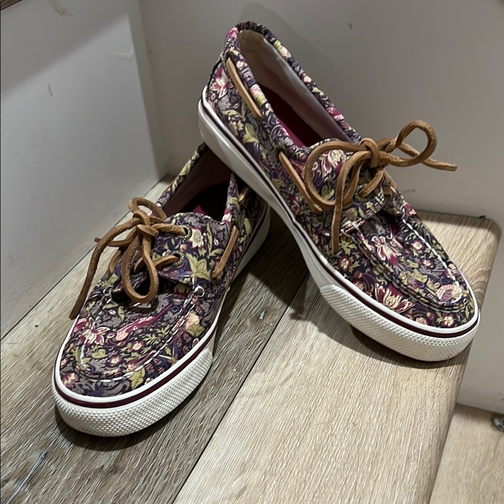 Sperry, Floral Canvas Women's Boat Shoes; top-sider loafers, size 5.5 - Picture 3 of 10